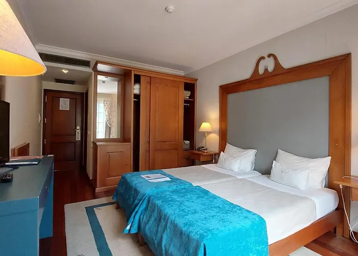 Hotel Estalagem Do Vale 4*